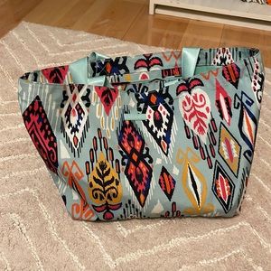 Vera Bradley large tote bag